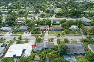 249 NE 43rd St, Deerfield Beach, FL 33064 - Photo 2