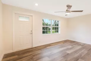 359 Garden Blvd, Palm Beach Gardens, FL 33410 - Photo 6