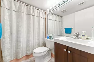 7610 NW 18th St, Margate, FL 33063 - Photo 10