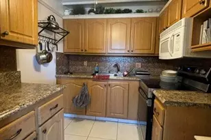 3300 Springdale Blvd, Palm Springs, FL 33461 - Photo 4