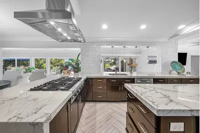 7425 NE Bay Cove Court, Boca Raton, FL 33487 - Photo 16