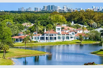 13101 Monet Lane, Palm Beach Gardens, FL 33410 - Photo 2