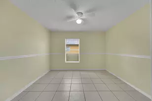 2518 SW Cooper Ln, Port Saint Lucie, FL 34984 - Photo 16