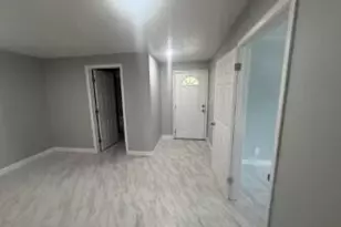 2329 Fairway Dr, West Palm Beach, FL 33409 - Photo 10