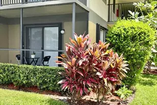 610 Trace Cir, Deerfield Beach, FL 33441 - Photo 34