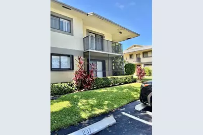 610 Trace Circle, Unit #107, Deerfield Beach, FL 33441 - Photo 1