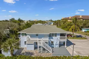 741 Hernando St, Fort Pierce, FL 34949 - Photo 2