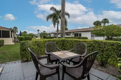 2822 Crosley Drive W, Unit #B, West Palm Beach, FL 33415 - Photo 24