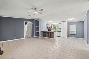 10592 SW Sandalfoot Blvd, Boca Raton, FL 33428 - Photo 6