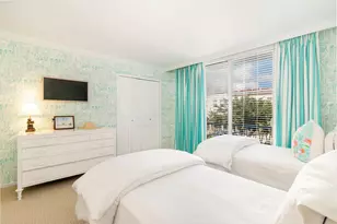 170 Chilean Ave, Palm Beach, FL 33480 - Photo 16