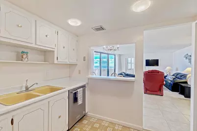 2800 N Ocean Drive, Unit #B - 6D, Singer Island, FL 33404 - Photo 10