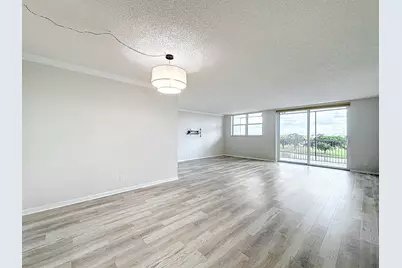 3150 W Rolling Hills Circle, Unit #606, Davie, FL 33328 - Photo 8