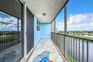 3150 W Rolling Hills Cir, Davie, FL 33328 - Photo 34