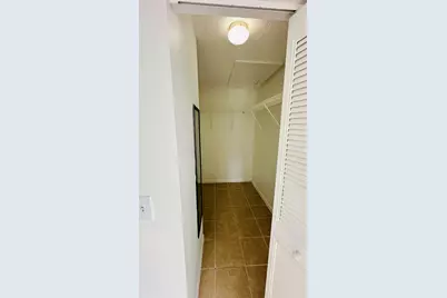 1006 Green Pine Boulevard, Unit #H2, West Palm Beach, FL 33409 - Photo 10