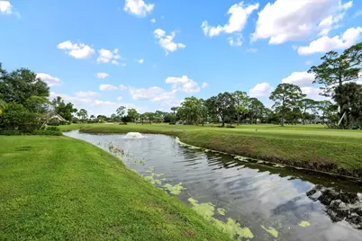 13210 Touchstone Place, Palm Beach Gardens, FL 33418 - Photo 4