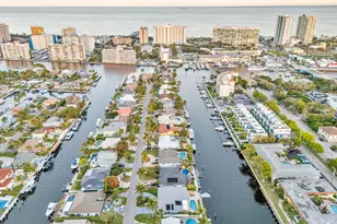 2642 NE 3rd St, Pompano Beach, FL 33062 - Photo 2