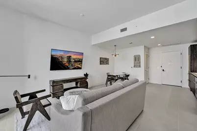 159 NE 6th Street, Unit #4813, Miami, FL 33132 - Photo 4
