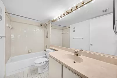 4725 Lucerne Lakes Boulevard E, Unit #411, Lake Worth, FL 33467 - Photo 22