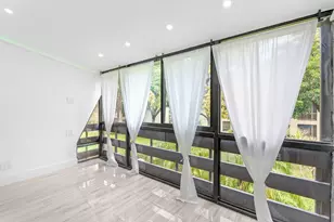 149 NW 70th St, Boca Raton, FL 33487 - Photo 12