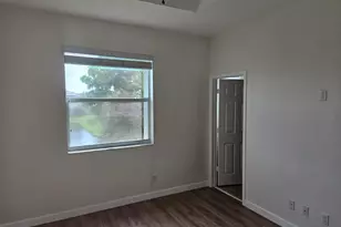 4314 Maybelle Ln, West Palm Beach, FL 33417 - Photo 6