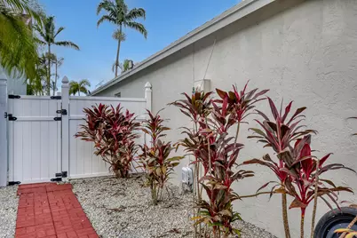 5135 Foxhall Place, West Palm Beach, FL 33417 - Photo 32