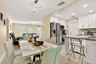 6945 NW 14th St, Margate, FL 33063 - Photo 6