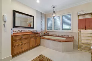 4407 Woodfield Blvd, Boca Raton, FL 33434 - Photo 18