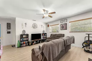 2907 Apalachee Rd, Palm Springs, FL 33406 - Photo 18