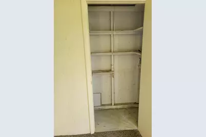 325 Knotty Pine Circle, Unit #B-2, Greenacres, FL 33463 - Photo 6