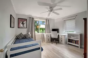 222 S Seacrest Cir, Delray Beach, FL 33444 - Photo 32