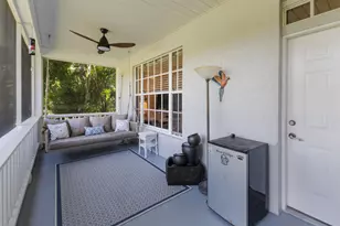 812 Carolina Cir SW, Vero Beach, FL 32962 - Photo 18