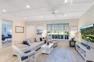 812 Carolina Cir SW, Vero Beach, FL 32962 - Photo 10