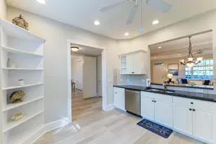 812 Carolina Cir SW, Vero Beach, FL 32962 - Photo 16