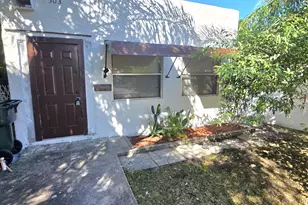 503 S E St, Lake Worth Beach, FL 33460 - Photo 1
