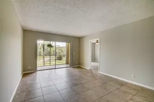 1638 Embassy Dr, West Palm Beach, FL 33401 - Photo 6