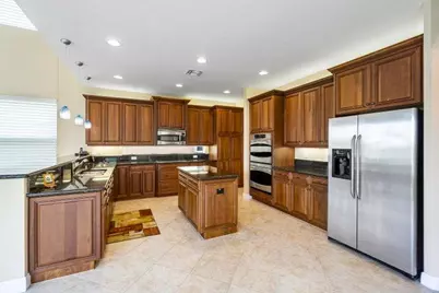 11812 Windmill Lake Drive, Boynton Beach, FL 33473 - Photo 8