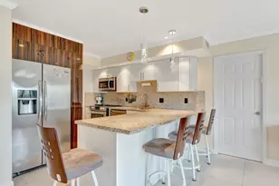 300 Diplomat Pkwy, Hallandale Beach, FL 33009 - Photo 14