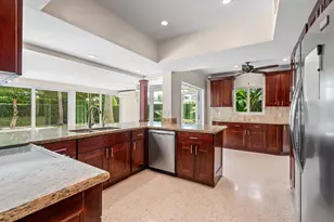 670 Juneberry Ct, Boca Raton, FL 33486 - Photo 8