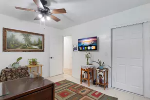 101 N Sequoia Dr, West Palm Beach, FL 33409 - Photo 24