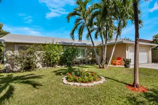 101 N Sequoia Dr, West Palm Beach, FL 33409 - Photo 2