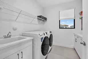 8284 Royal County Down Rd, Boca Raton, FL 33434 - Photo 40