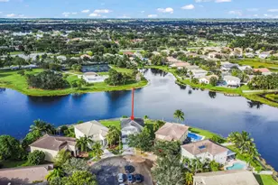 375 SW 205th Ave, Pembroke Pines, FL 33029 - Photo 2