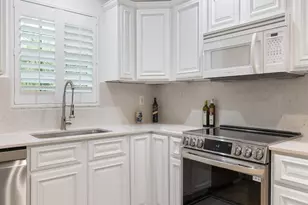 900 Jasmine Ln, Vero Beach, FL 32963 - Photo 8