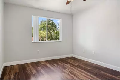 1610 N 42nd Circle, Unit #207, Vero Beach, FL 32967 - Photo 8