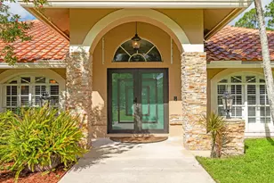 2559 Palm Deer Dr, Loxahatchee, FL 33470 - Photo 4