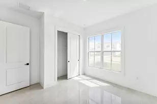 6782 SE Lost Pne Dr, Stuart, FL 34997 - Photo 10