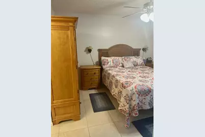 3841 Island Club Circle E, Lake Worth, FL 33462 - Photo 16
