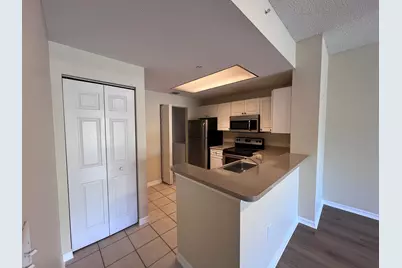 2808 Amalei Drive #101, Palm Beach Gardens, FL 33410 - Photo 4