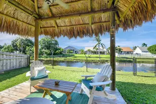 1736 Pierside Cir, Wellington, FL 33414 - Photo 4