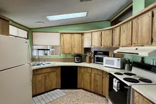 49 Las Casitas Ct, Fort Pierce, FL 34951 - Photo 14